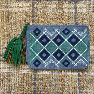 Merona Target Wristlet/Clutch Blue Green Embroidered Tassel Linen‎ Faux Leather